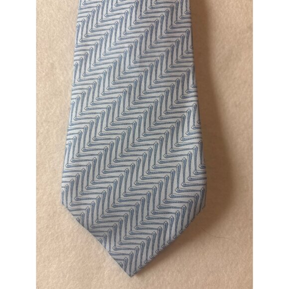 100% Silk Blue Hermes Pattern Necktie - Picture 2 of 4